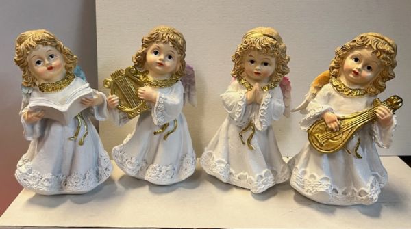 Figura Anioł stojący 13cm biały z kolorowymi skrzydłami(różne wzory 4) - 62171 5906340556571