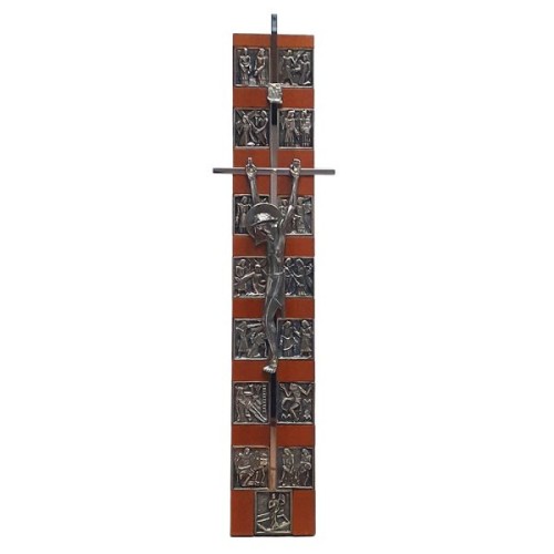 Krzyż wiszący z DROGĄ KRZYŻOWĄ 33cm metalowy na drewnie ORZECH-SREBRO - 13719