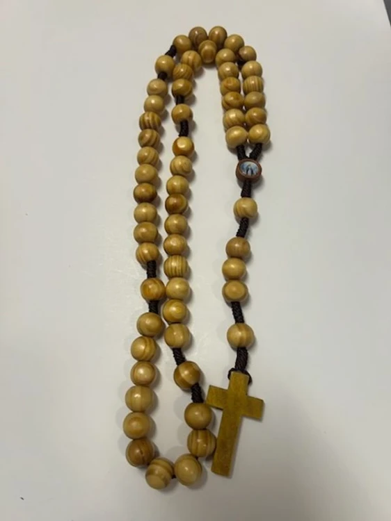 Różaniec drewniany na sznurku kulka BEŻOWY (12mm) - 69266 5902983919094