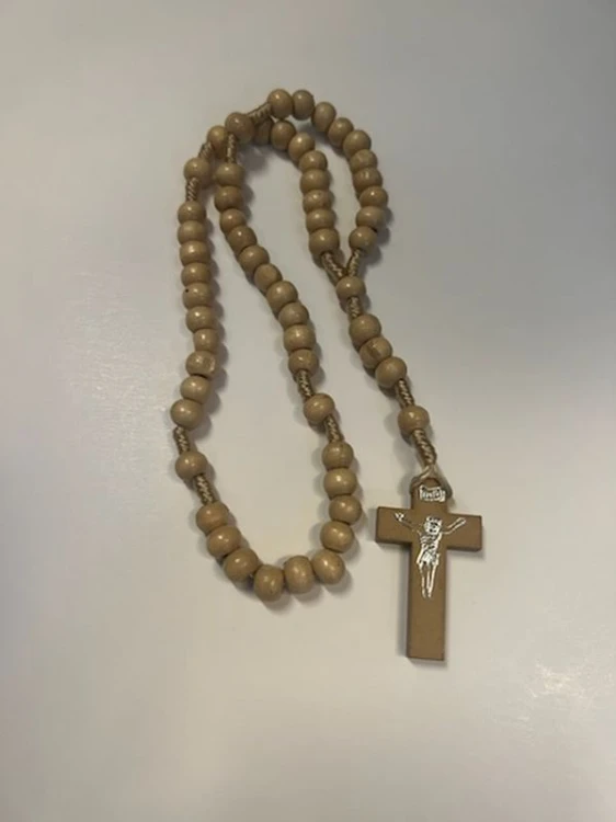 Różaniec drewniany na sznurku kulka BEŻOWA (8.5mm) - 69245 5902983919544